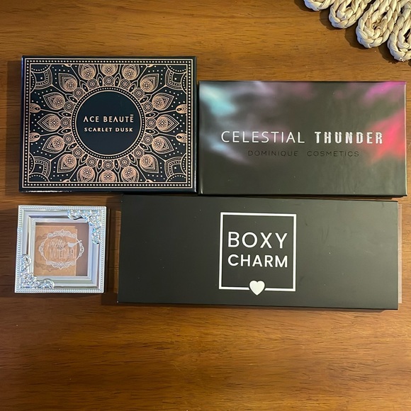 Pretty Vulgar Other - Bundle of New Makeup Products - Eyeshadow Palettes & Highlighter